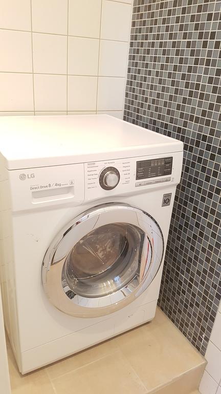 Nieb By Rockchair Apartments L Superhost Status L 3 Bedrooms Boxspringbeds 3 Bathrooms In Center "Kurfuerstendamm" - Cozy Family & Business Flair Welcomes You! Berlin Exteriör bild
